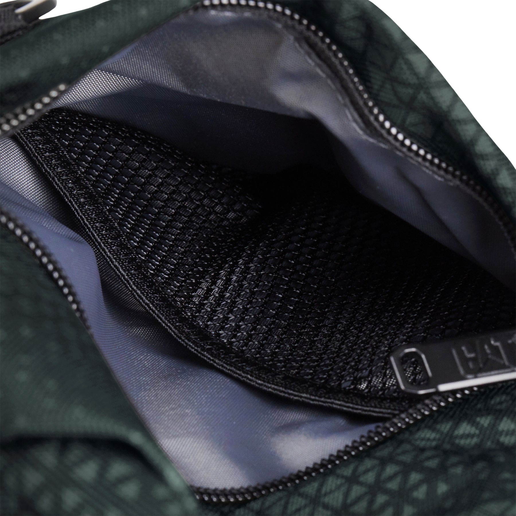 Bolso Jones Slim para hombre color negro